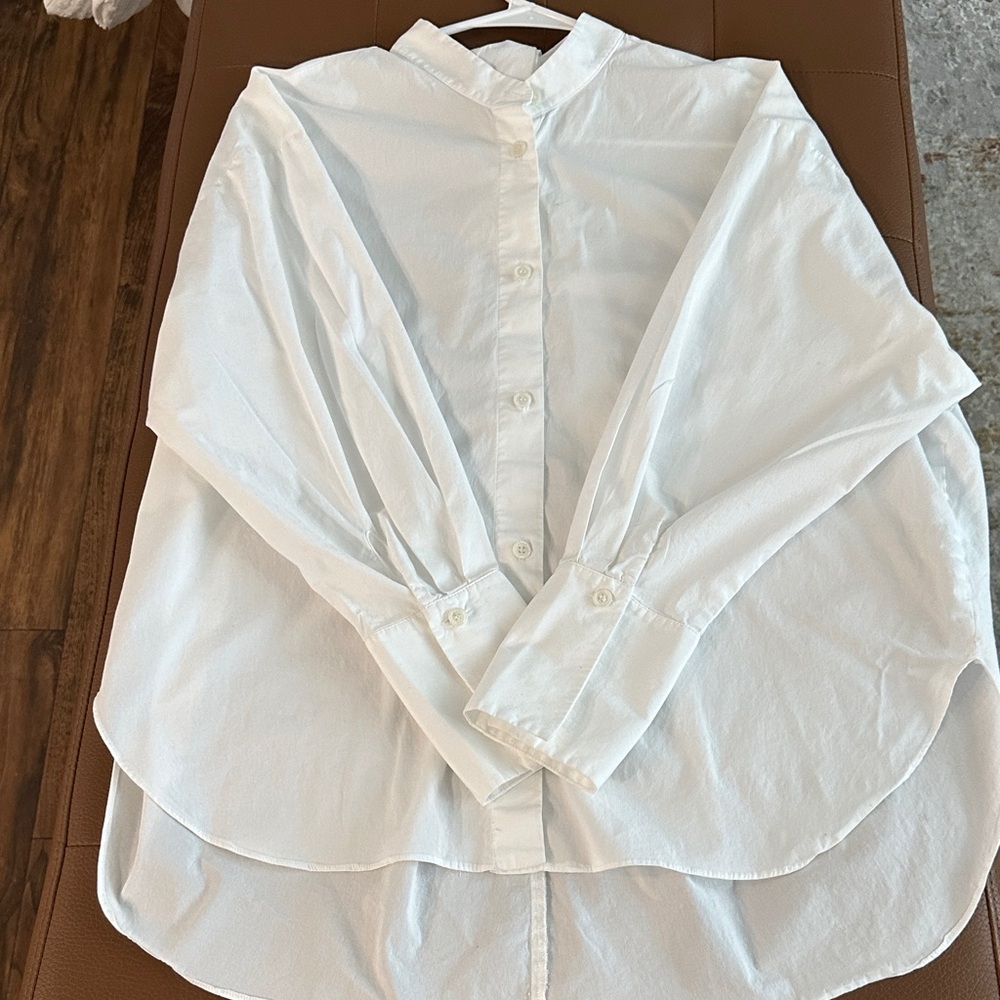 Zara Crisp White Button-Up Shirt